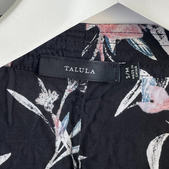 Talula kimono style top from Aritzia - Picture 2 of 5